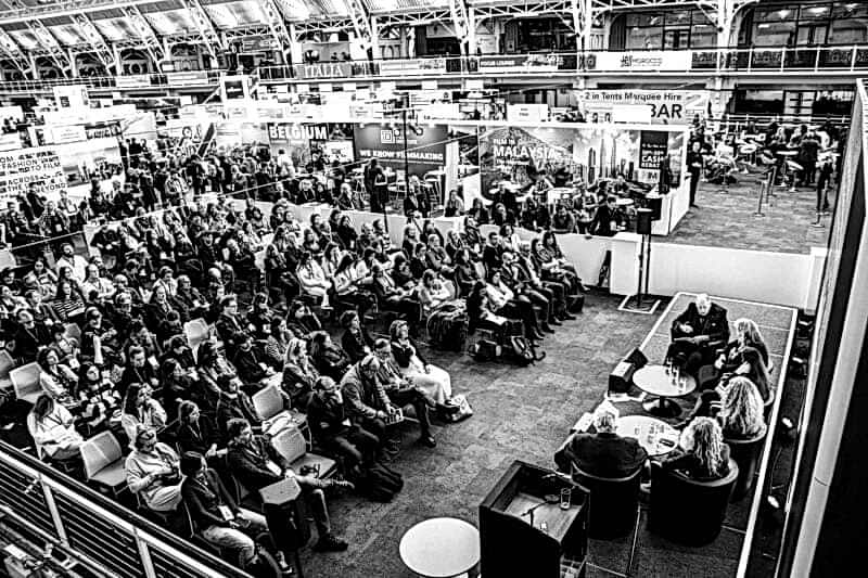 Corporate & Event & Portrait Photographer