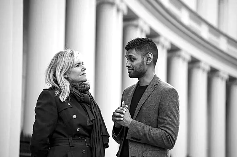 Corporate & Event & Portrait Photographer