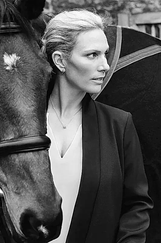 Corporate & Headshot & Portrait Photographer London Bow