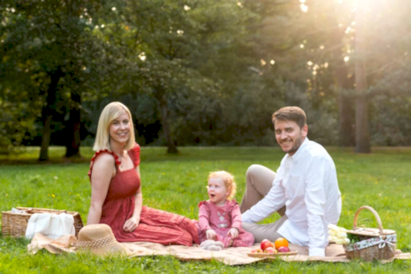 Family & Maternity & Portrait Photographer London Edgware